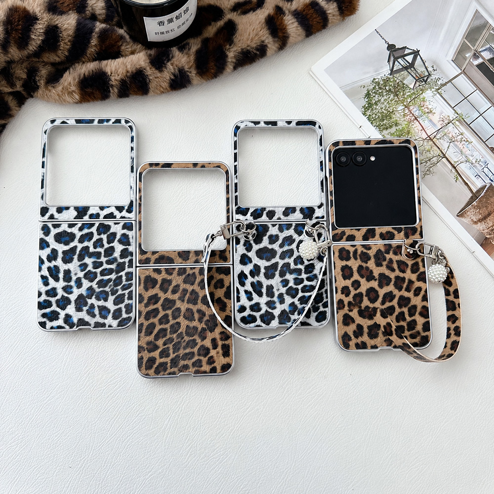 Phone Cases Girly - Leopard Print Folding Flip Phone Case